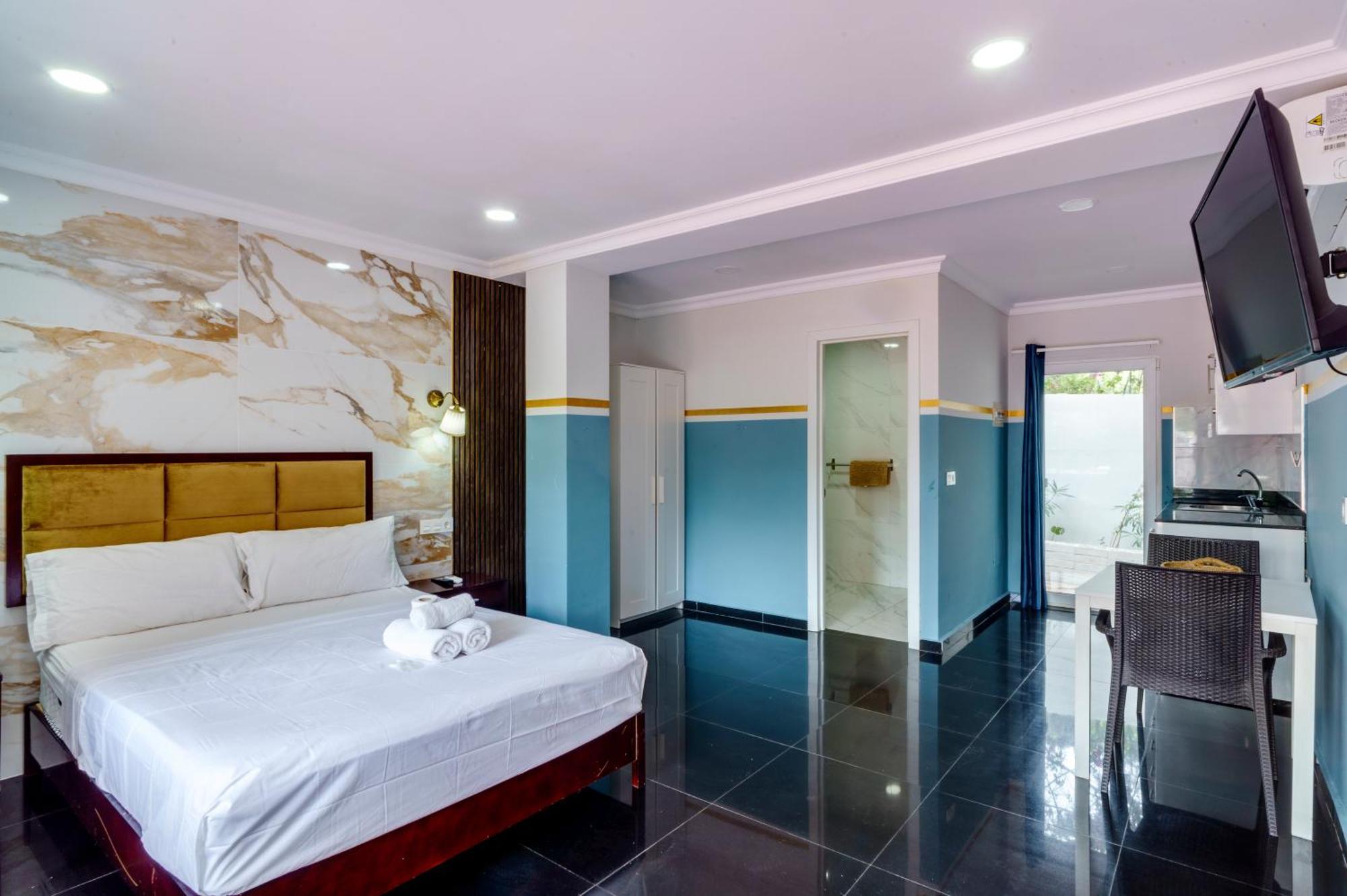 Rancho Grande Hotel Marbella Exterior photo