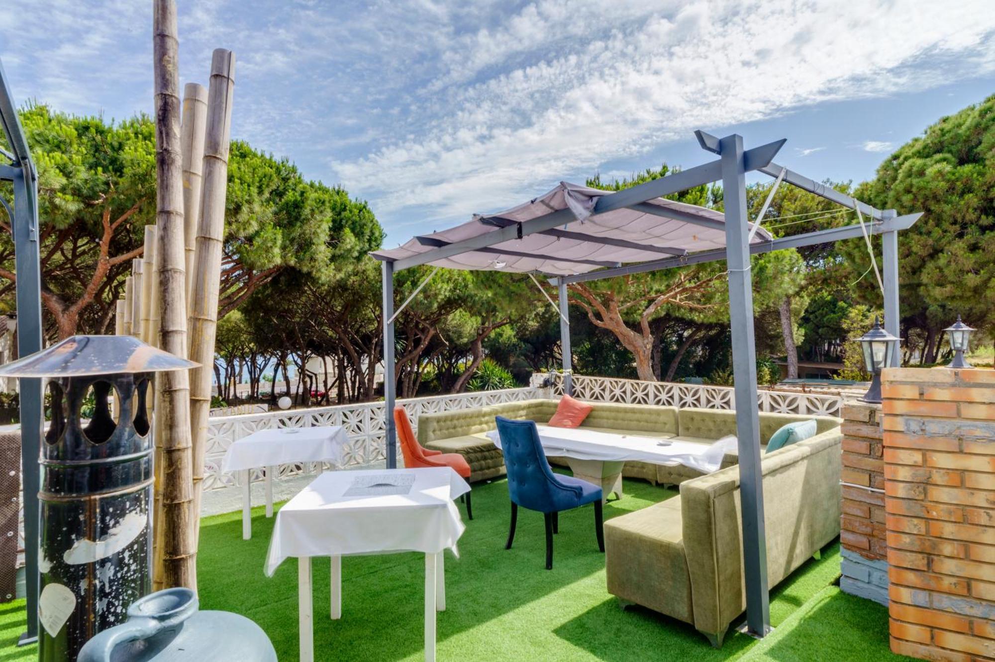 Rancho Grande Hotel Marbella Exterior photo